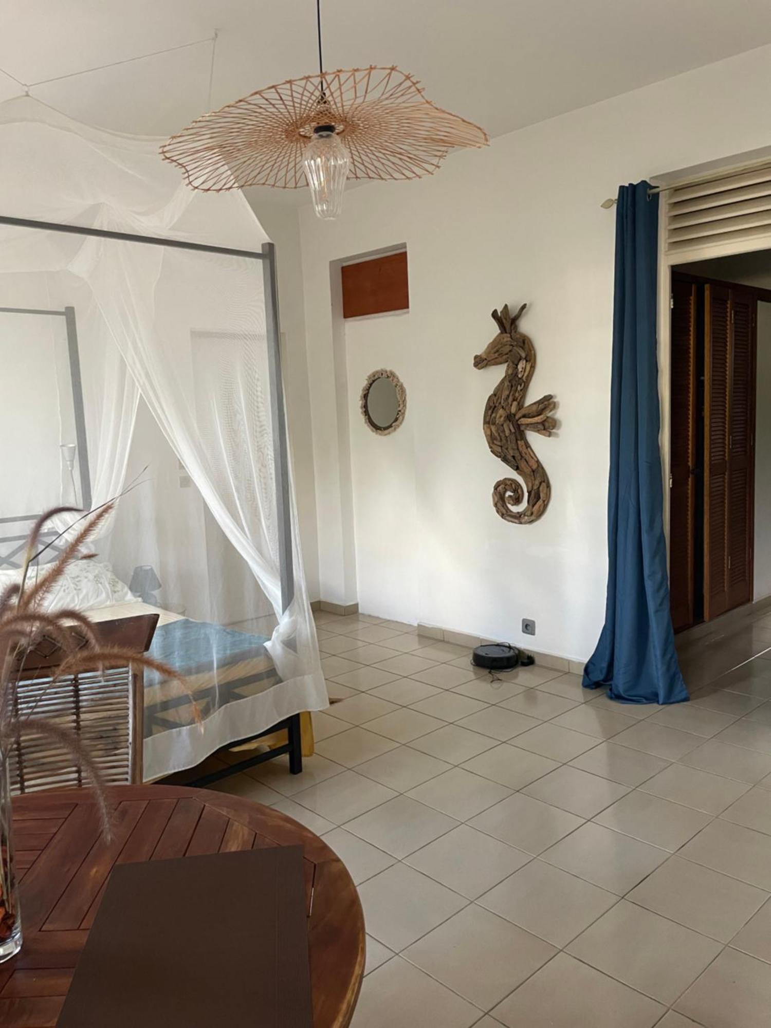 La Canopee Enchantee, Chambres D'Hotes, Piscine, Proche Aeroport, Gare Maritime Les Abymes Ngoại thất bức ảnh